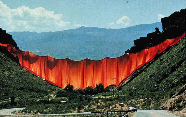 “What’s this made of?” : Ten Most Interesting Mediums in Art